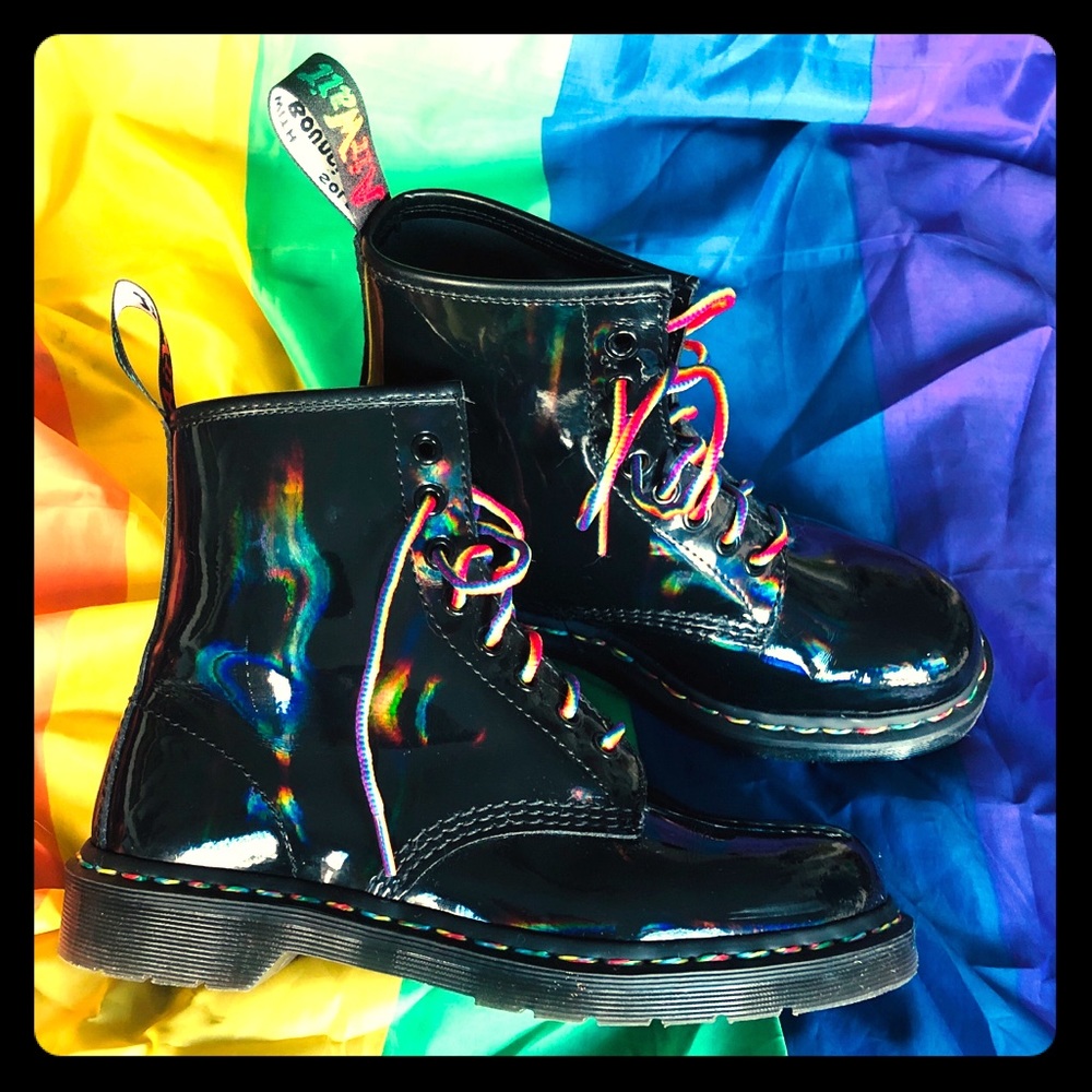Doc Martens 1460 Rainbow Patent